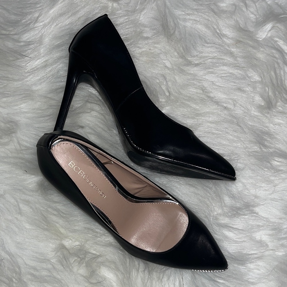 BCBGeneration Hawti Pump